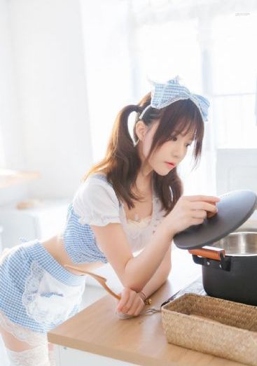 掀开奶罩边躁狠狠躁H工厂小说_HD在线观看