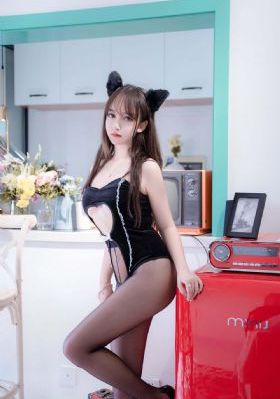 午夜成人桃花影院三区_无删减完整版在线观看