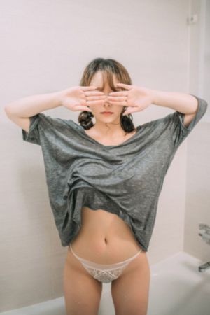 国产蜜桃臀好大在线观看_影音先锋资源