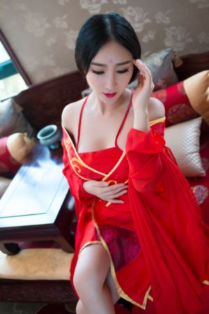 天天夜夜综合_免费高清观看