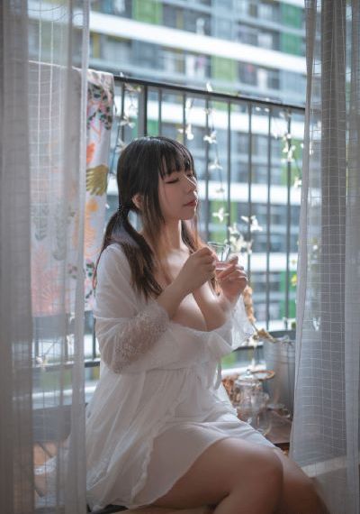 红桃影视成人精品_超清动漫在线观看