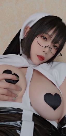 日本精品一级_粤语中字在线观看